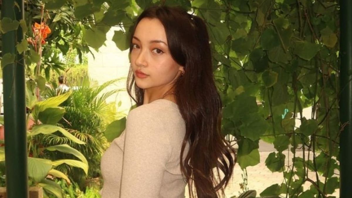 Megan Domani Dari Model ke Bintang Film, Perjalanan Karier yang Memukau